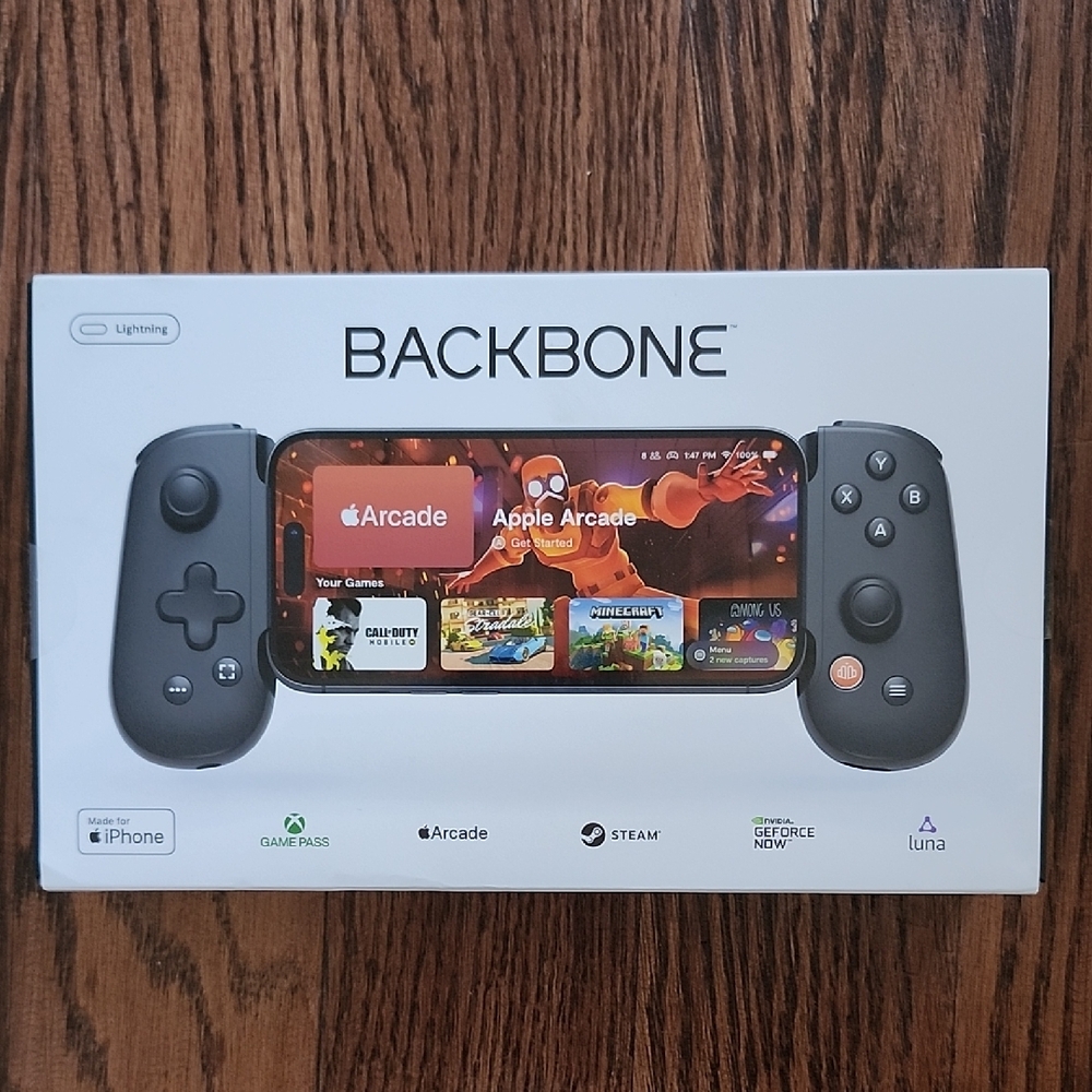 NEW! Backbone One Lightning Black Mobile Gaming Controller for iPhone BB-02-B-R